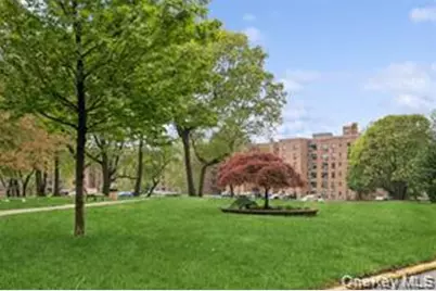 213-02 73rd Avenue #4D, Bayside, NY 11364 - Photo 20