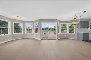 50 Waterview Ter, New Windsor, NY 12553 - Photo 8
