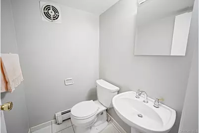 3 Oasis Place, East Northport, NY 11731 - Photo 20