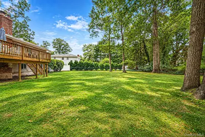 3 Oasis Place, East Northport, NY 11731 - Photo 6