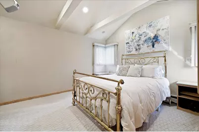 2163 Jacqueline Avenue, Bellmore, NY 11710 - Photo 12