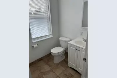 25332 E Northern Boulevard N #25334, Little Neck, NY 11362 - Photo 4