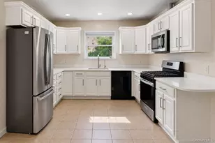 235 Bronx River Rd, Yonkers, NY 10704 - Photo 6