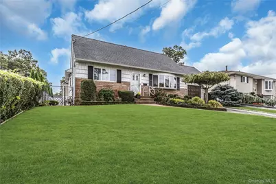 472 Chelsea Avenue, West Babylon, NY 11704 - Photo 26
