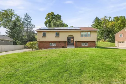 5 Bird Lane, Poughkeepsie, NY 12603 - Photo 1