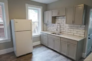 176 Mill St, Poughkeepsie, NY 12601 - Photo 2