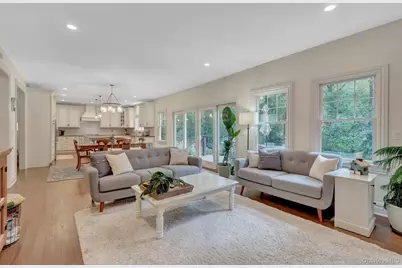 53 Bell Circle, Port Jefferson, NY 11777 - Photo 14