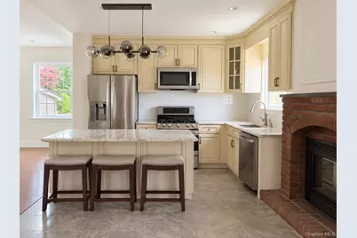141 Aka 145 Buckingham Road, Yonkers, NY 10701 - Photo 8
