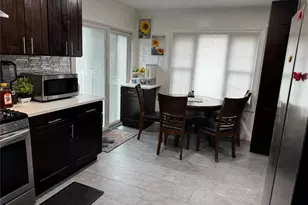 28 Bank St, Valley Stream, NY 11580 - Photo 14