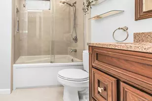 22 Rolling Hills Dr, Huntington Station, NY 11746 - Photo 18