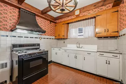1824 Pilgrim Avenue, Bronx, NY 10461 - Photo 10