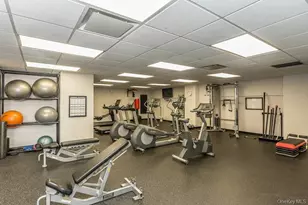 25 Neptune Blvd, Long Beach, NY 11561 - Photo 20
