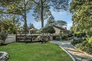 20 Linda Pl, Huntington, NY 11743 - Photo 26