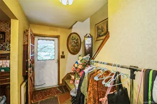17 Washington Ave, Holtsville, NY 11742 - Photo 26