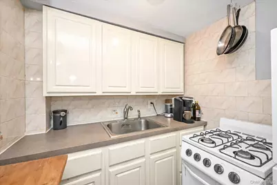 110-20 71st Avenue #102, Forest Hills, NY 11375 - Photo 6