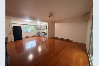 39 Robert Road, Kiamesha Lake, NY 12751 - Photo 6