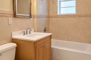 12 Balfour St, New York, NY 10305 - Photo 6