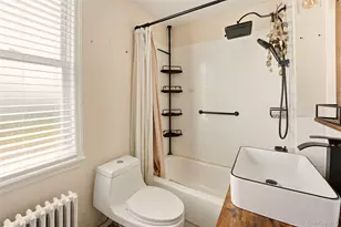 19 Catherine Ave, Franklin Square, NY 11010 - Photo 14