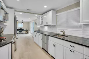 47 McArthur Ln, Smithtown, NY 11787 - Photo 26