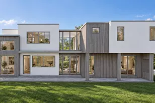 10 Lower Devon Rd, Port Jefferson, NY 11777 - Photo 2