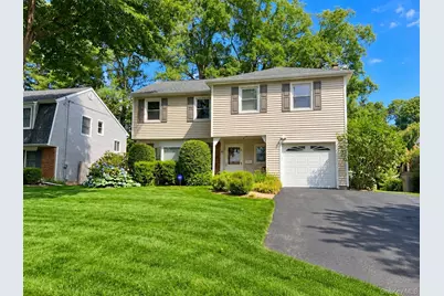 16 Salem Place, White Plains, NY 10605 - Photo 1