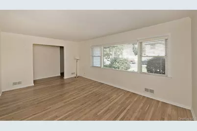 3566 Anita Lane, Wantagh, NY 11793 - Photo 6