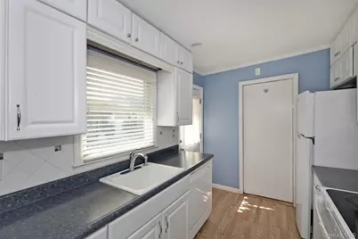3566 Anita Lane, Wantagh, NY 11793 - Photo 12