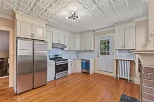 269 Liberty St, Newburgh, NY 12550 - Photo 16
