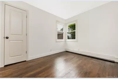 4 Sutton Court, West Islip, NY 11795 - Photo 10