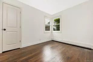 4 Sutton Ct, West Islip, NY 11795 - Photo 10