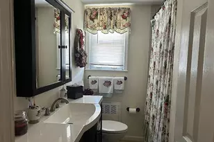169 Doris Ave, Franklin Square, NY 11010 - Photo 14