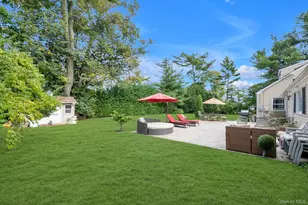 1361 Boxwood Dr E, Hewlett, NY 11557 - Photo 28