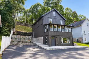 13 East St, Beacon, NY 12508 - Photo 2