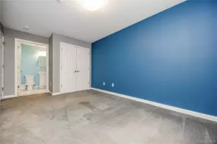 1003 Willow Ln, Valley Stream, NY 11580 - Photo 16