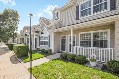 1003 Willow Lane, Valley Stream, NY 11580 - Photo 18