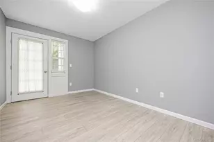 1003 Willow Ln, Valley Stream, NY 11580 - Photo 14