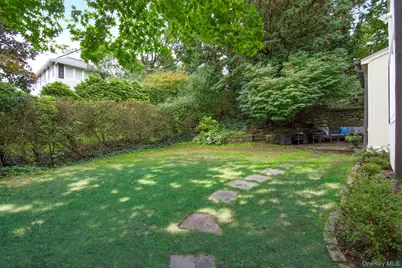 6 Beverly Road, Bronxville, NY 10708 - Photo 20