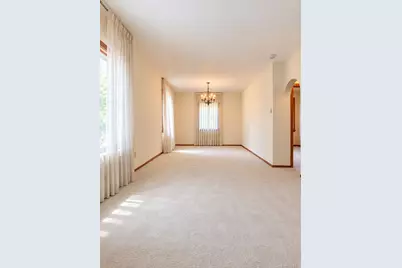 12 Balfour Street #3, New York, NY 10305 - Photo 4