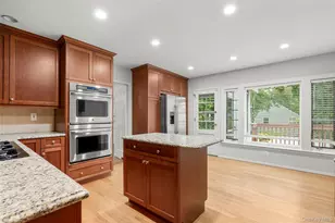 52 Dorchester Rd, Scarsdale, NY 10583 - Photo 8
