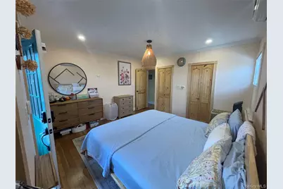 7625 250th Street, Bellerose, NY 11426 - Photo 16