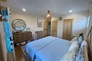 76-25 250th St, Bellerose, NY 11426 - Photo 16