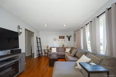 30 Flemming Drive, Newburgh, NY 12550 - Photo 6