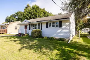 30 Flemming Dr, Newburgh, NY 12550 - Photo 2