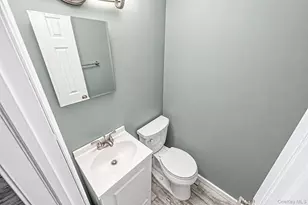 1 Allegheny Dr S, Farmingville, NY 11738 - Photo 18