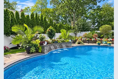 521 Park Avenue, Centereach, NY 11720 - Photo 36