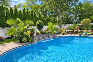 521 Park Ave, Centereach, NY 11720 - Photo 36