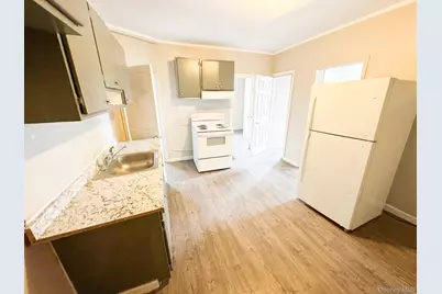 565 Christopher Avenue, Brooklyn, NY 11212 - Photo 2