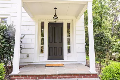 592 Landing Avenue, Smithtown, NY 11787 - Photo 6