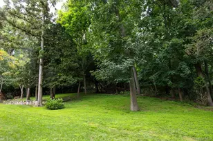 592 Landing Ave, Smithtown, NY 11787 - Photo 44