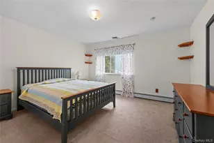 46 Golf Club Cir, Manorville, NY 11949 - Photo 32